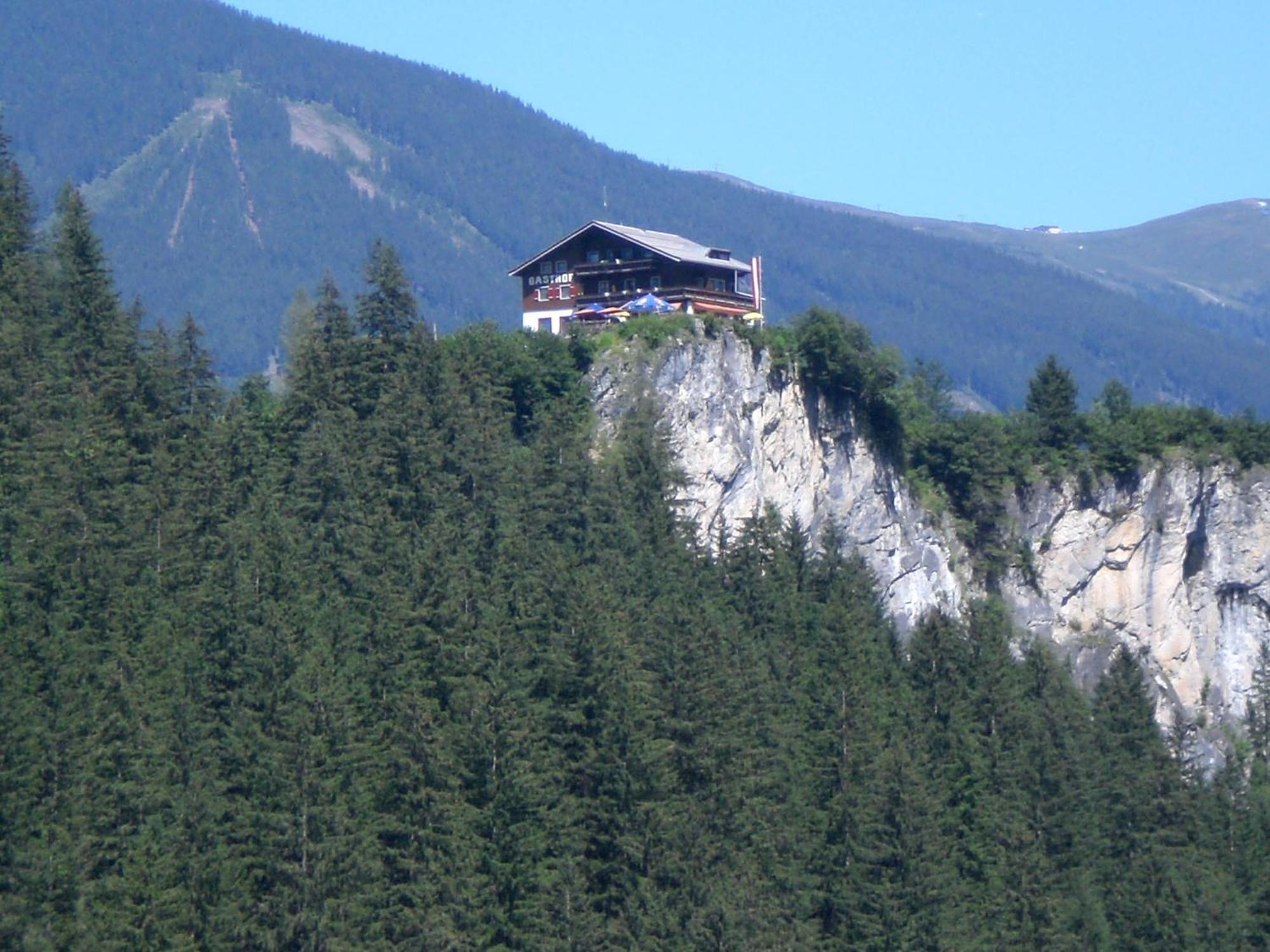 Gruppen Und Familienhof Falkenstein Krimml Exterior photo